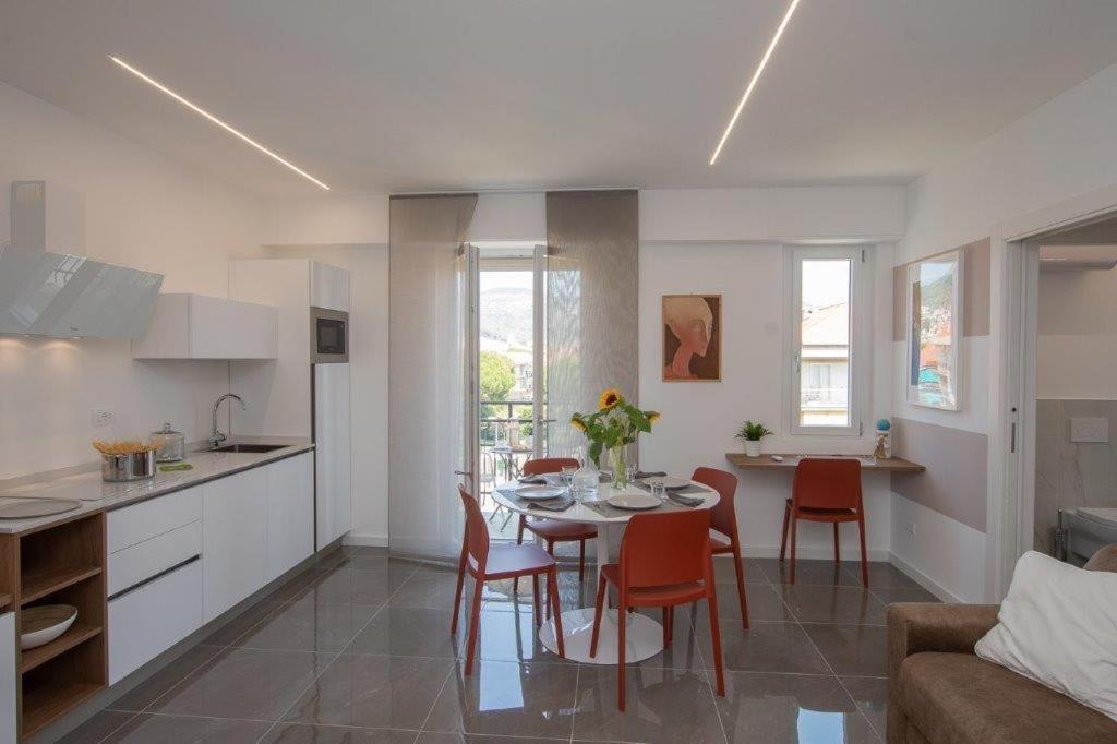 Apartamento Ad Un Passo Da… Pietra Ligure Exterior foto